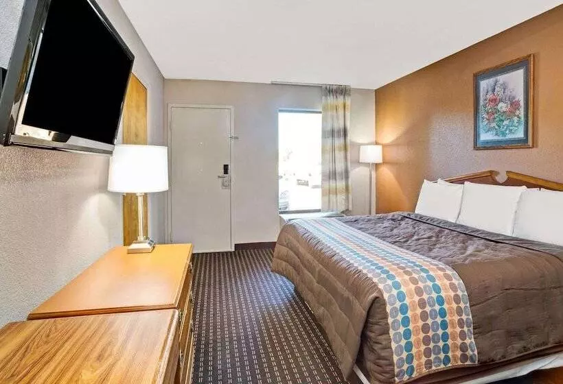 호텔 Days Inn By Wyndham Hernando