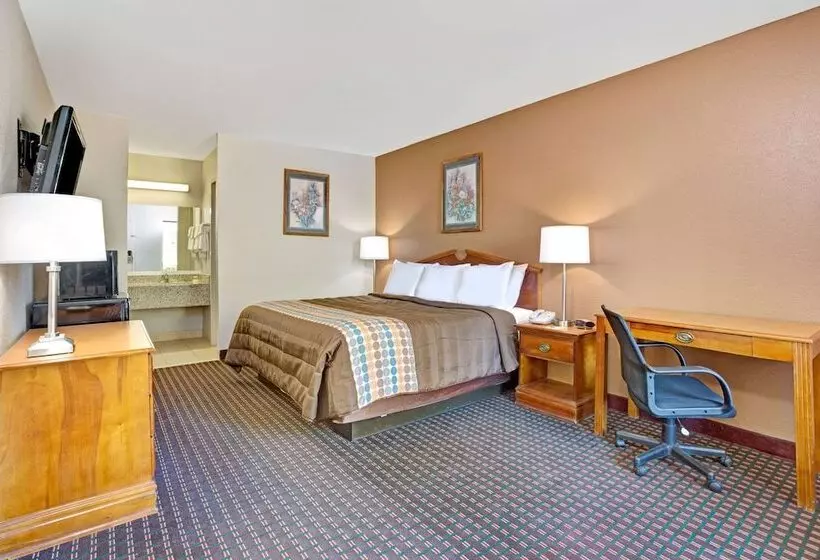 호텔 Days Inn By Wyndham Hernando