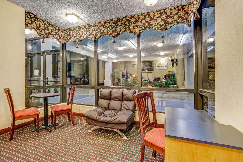 בית מלון כפרי Days Inn By Wyndham Hernando