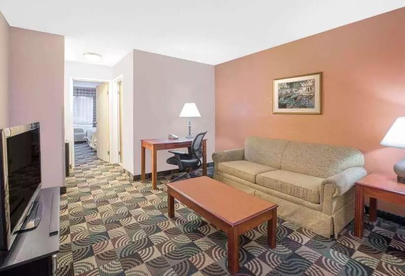 酒店 Days Inn By Wyndham Hillsdale