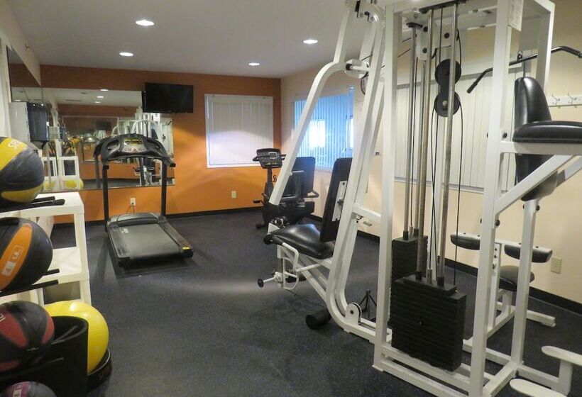 فندق Days Inn By Wyndham Hillsdale