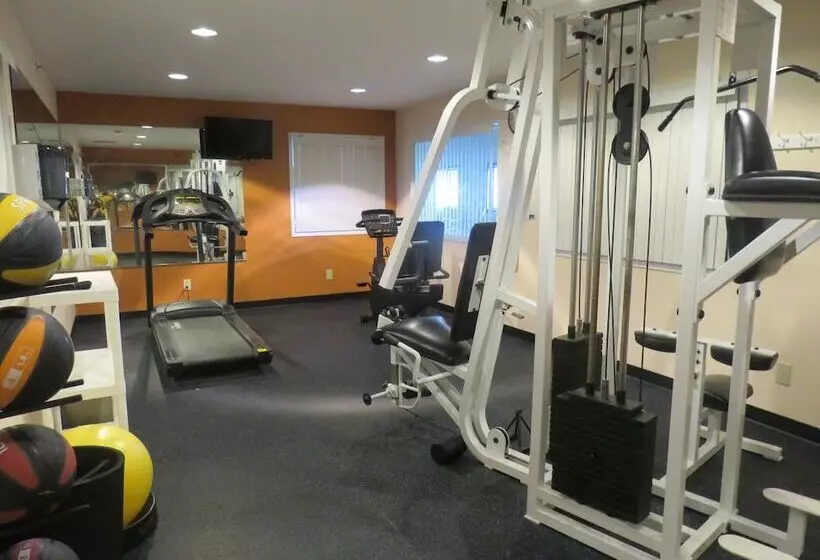 酒店 Days Inn By Wyndham Hillsdale