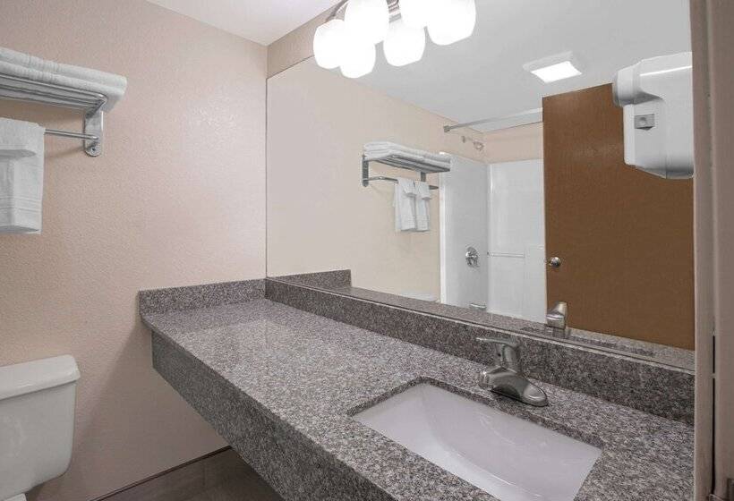 فندق Days Inn By Wyndham Hillsdale