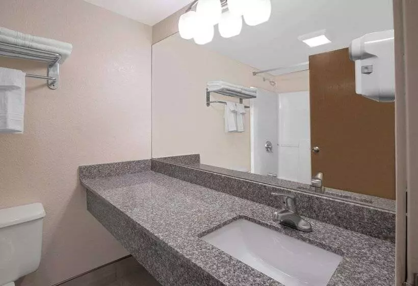 酒店 Days Inn By Wyndham Hillsdale