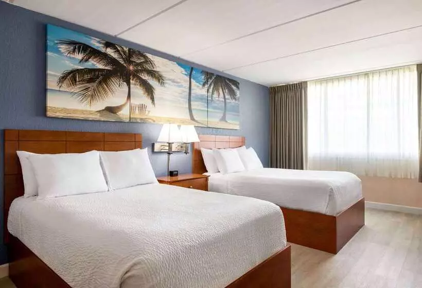 Envision Hotel Miami International Airport