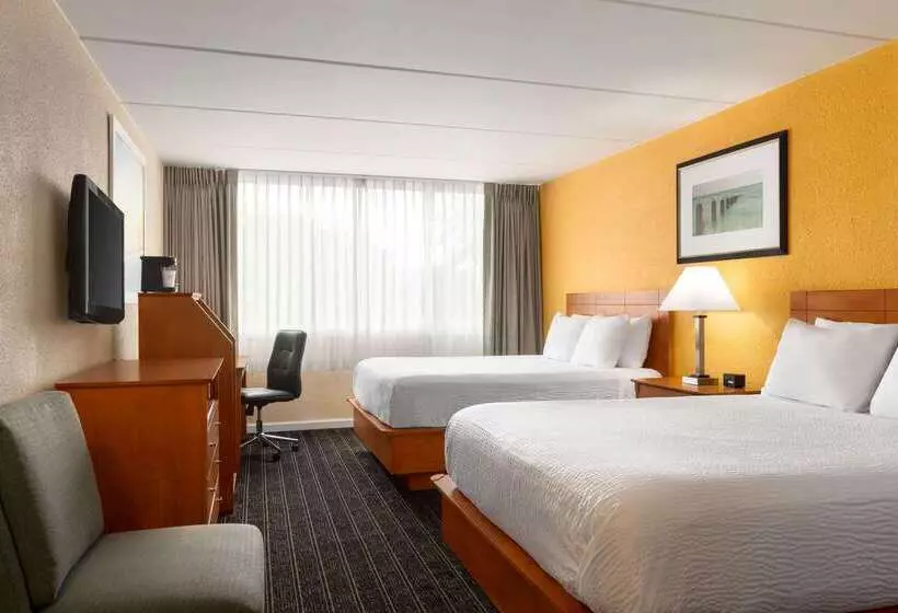 Envision Hotel Miami International Airport