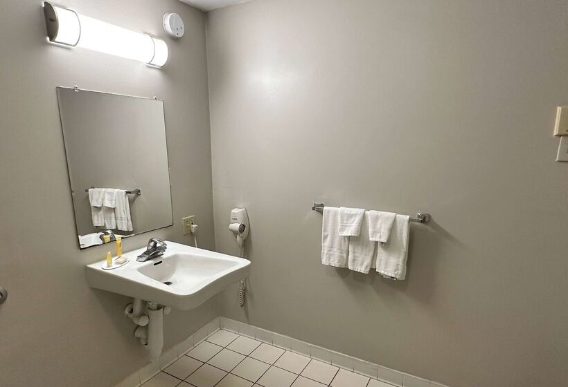 ホテル Days Inn By Wyndham St Augustine I 95 Outlet Mall