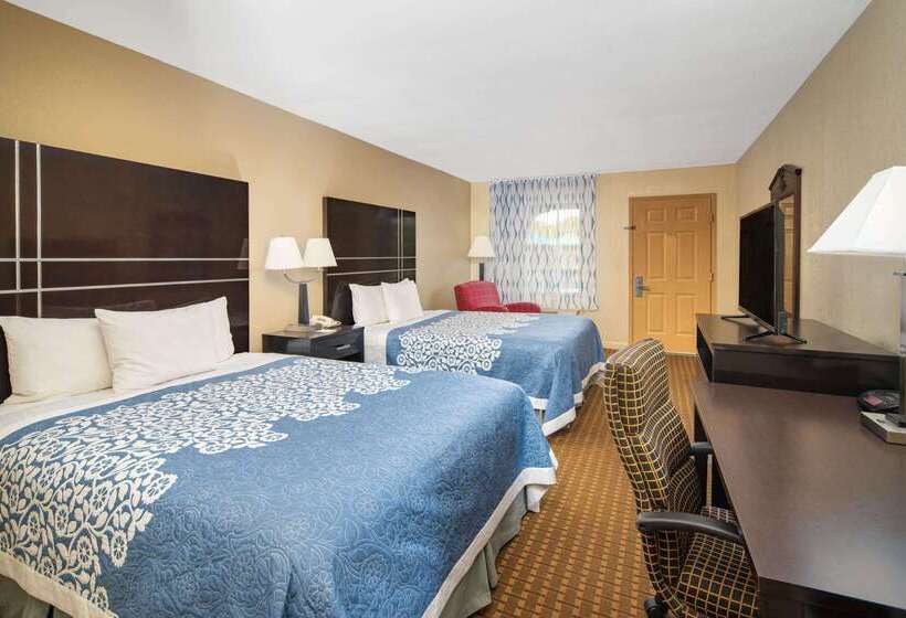 בית מלון כפרי Days Inn By Wyndham Thomaston