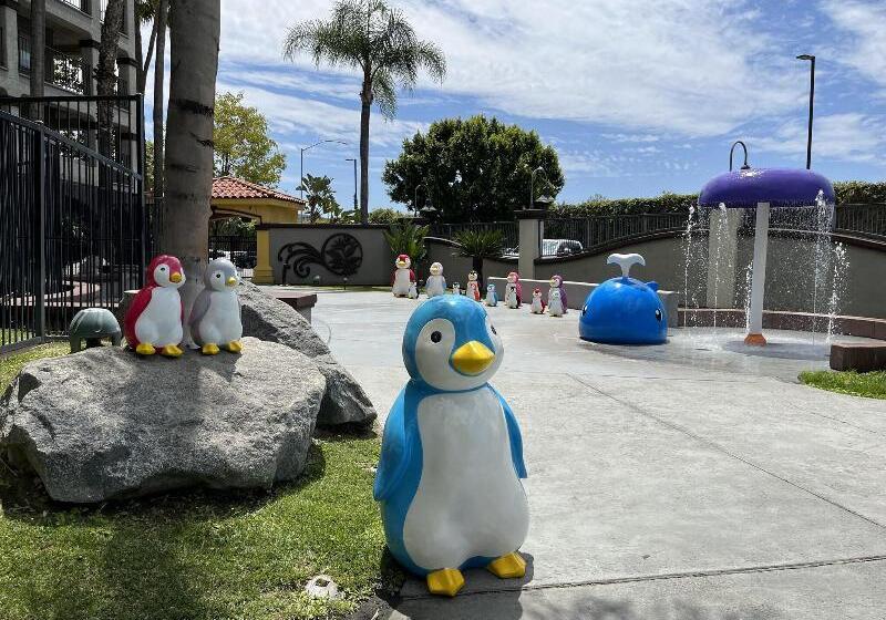 فندق Four Points By Sheraton Anaheim