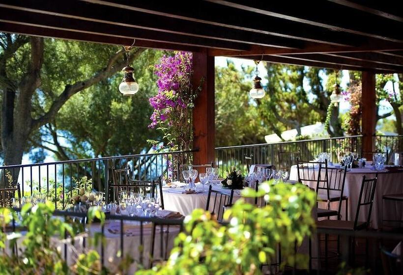 فندق Is Morus Relais