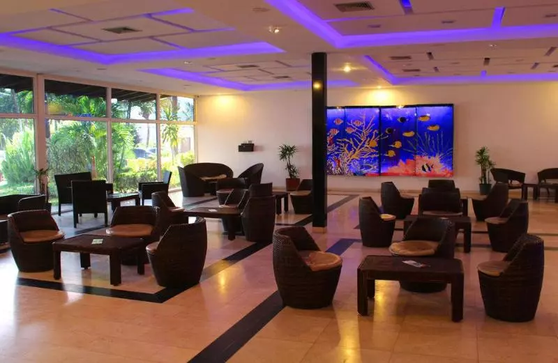 ホテル Pueblo Caribe Beach Club