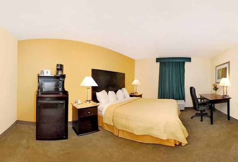 בית מלון כפרי Quality Inn & Suites