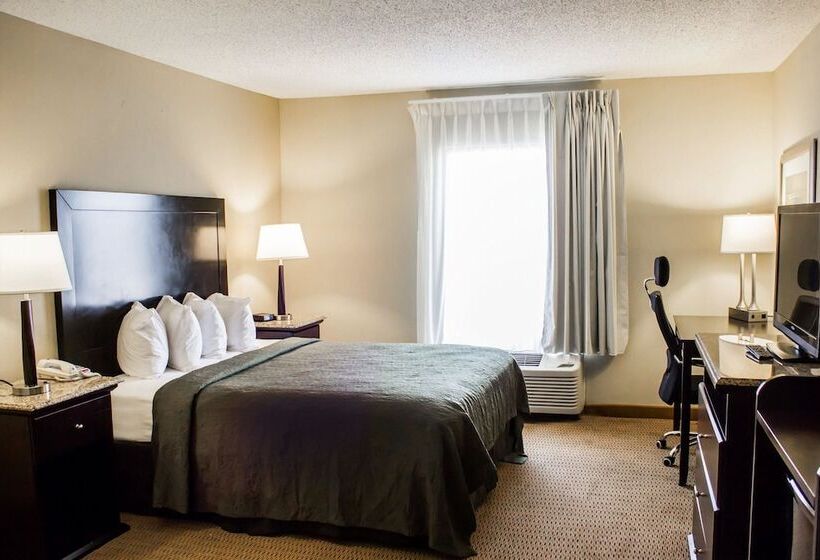 בית מלון כפרי Quality Inn & Suites