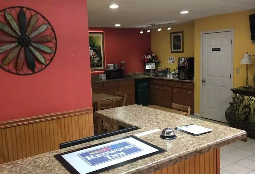 בית מלון כפרי Redwood Inn White Hall