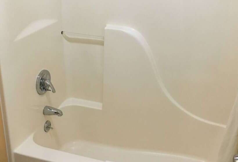 호텔 Redwood Inn   White Hall