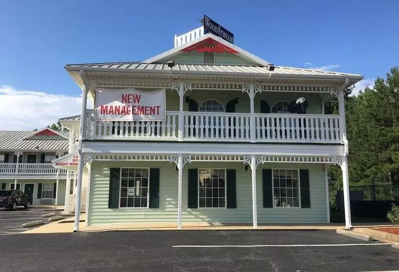 ホテル Woodstream Inn