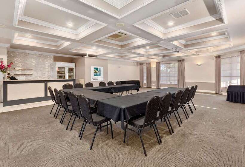 Quality Inn Railway Motel