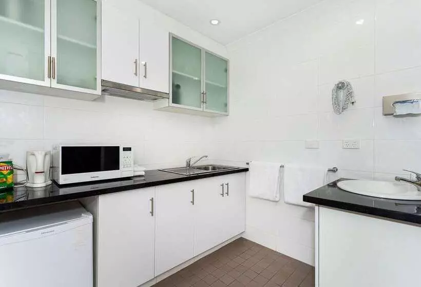 Quality Inn Railway Motel