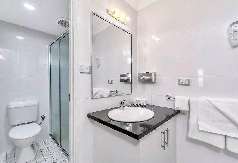 Quality Inn Railway Motel