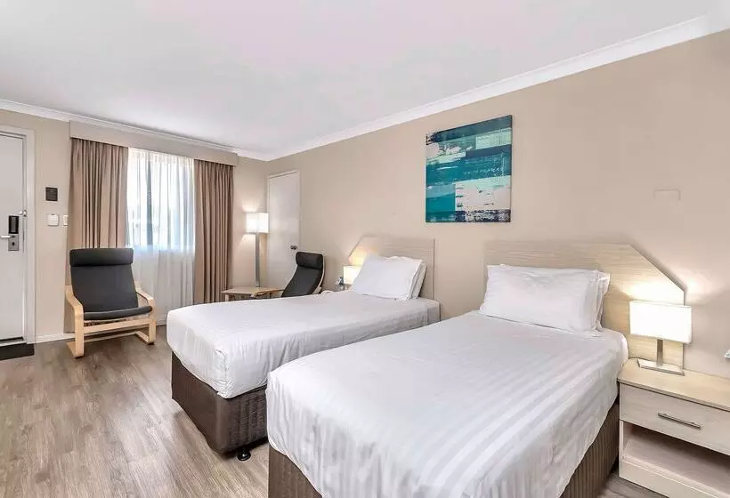 Quality Inn Railway Motel