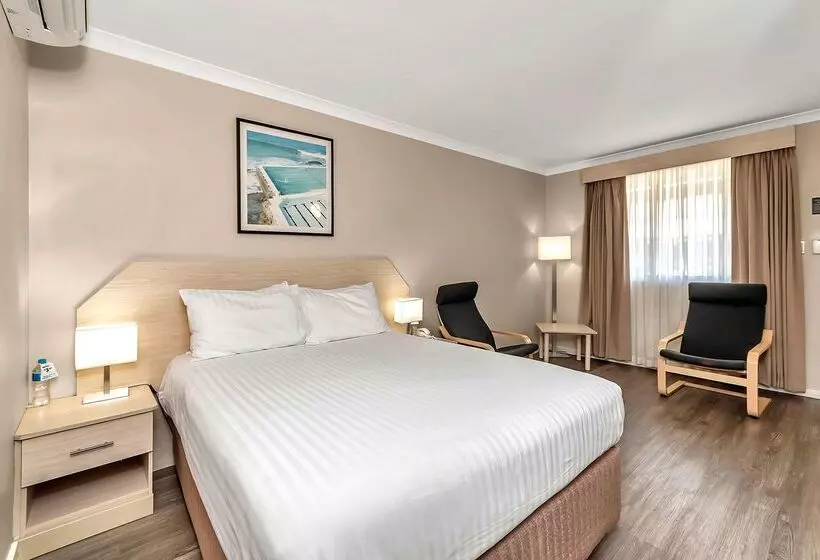 Quality Inn Railway Motel