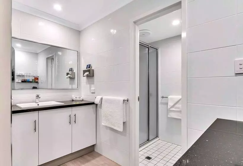 Quality Inn Railway Motel