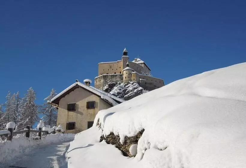 Schlosshotel Chastè