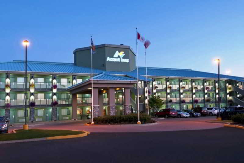 هتل Accent Inns Kamloops