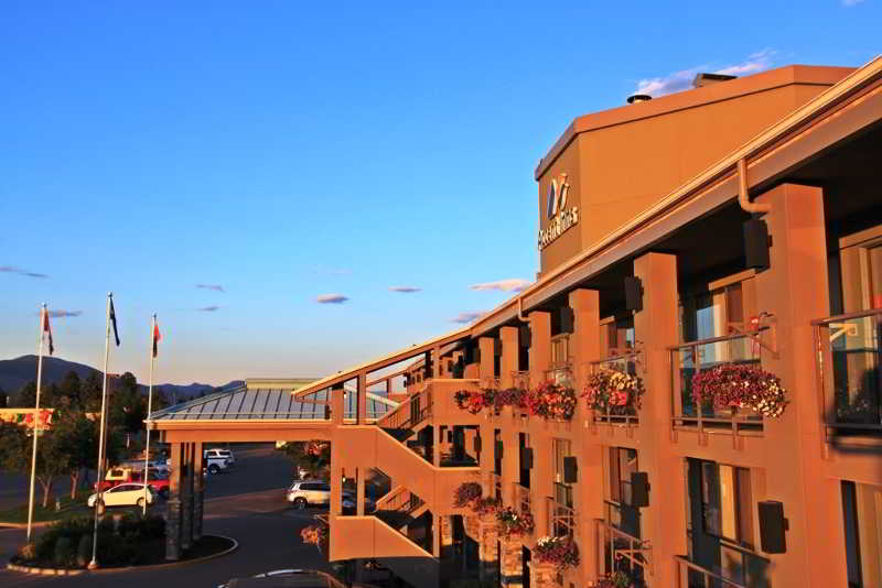 هتل Accent Inns Kamloops