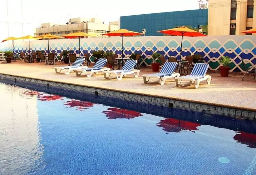 هتل Bahrain International