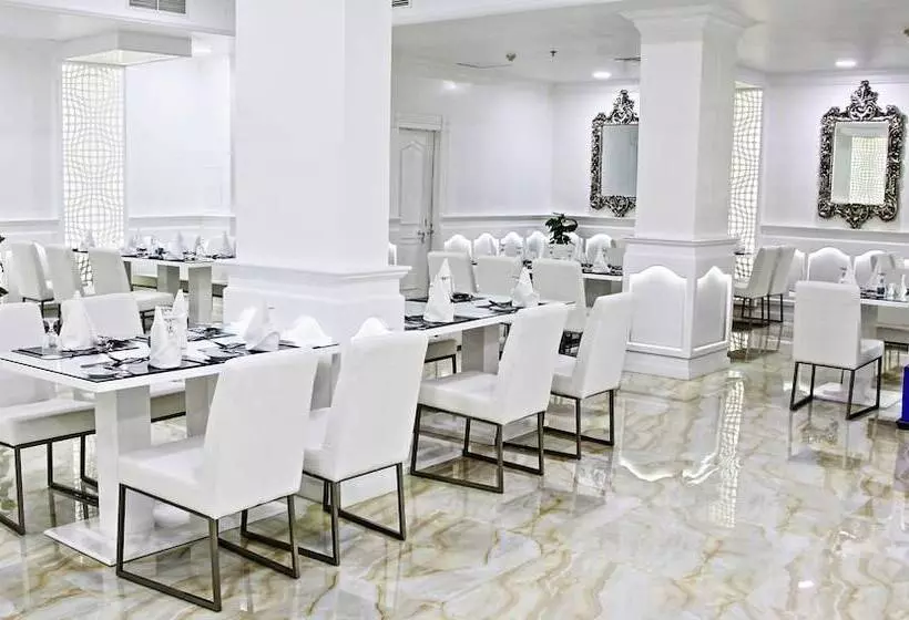 هتل Bahrain International