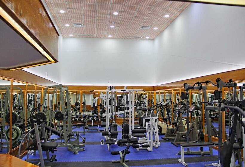 هتل Bahrain International