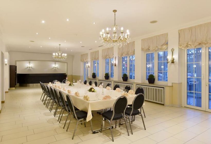 Designhotel + Congresscentrum Wienecke Xi