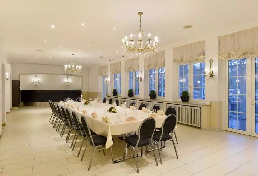 Designhotel + Congresscentrum Wienecke Xi