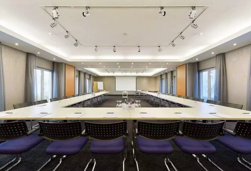 Designhotel + Congresscentrum Wienecke Xi