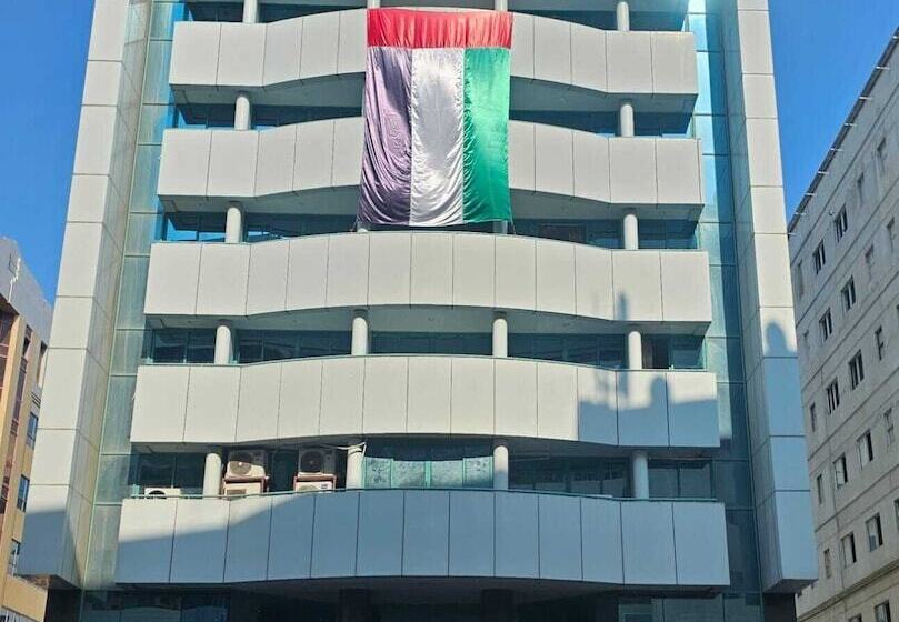 هتل Knight Armour