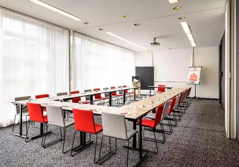 ホテル Ibis Mainz City