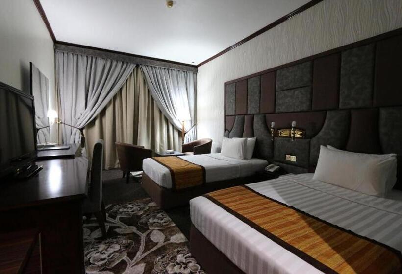 هتل Knight Armour