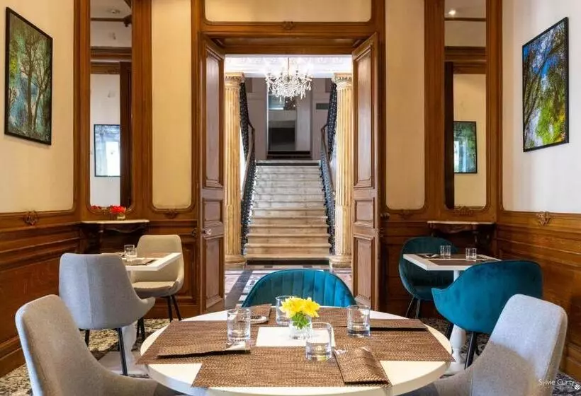 ホテル Le Champlain