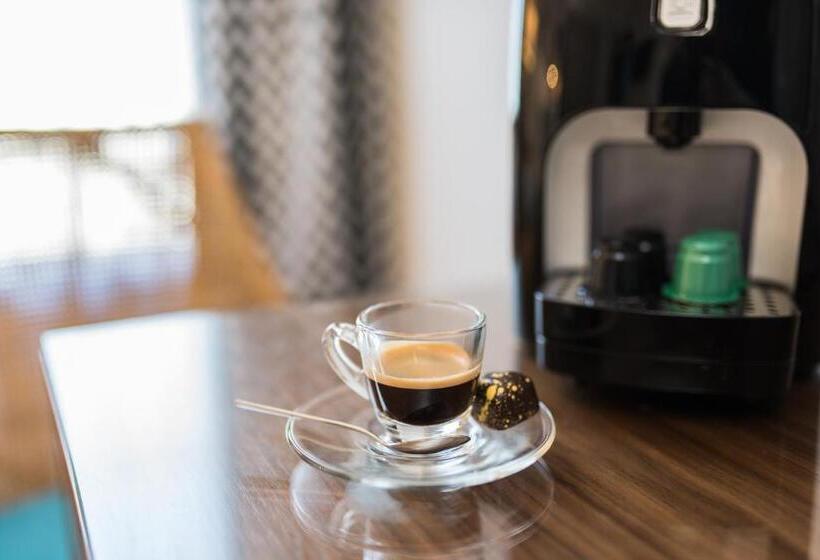 Melody Hotel   An Atlas Boutique