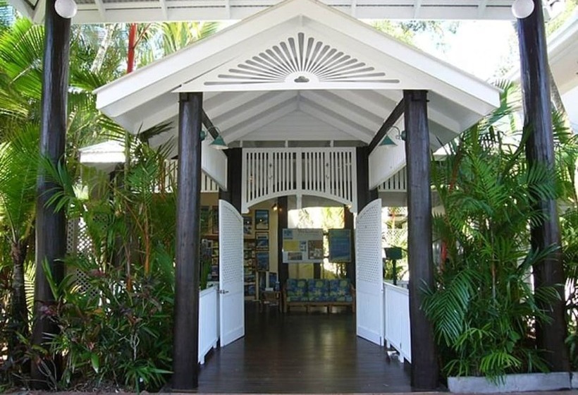 Hotel Port Douglas Retreat