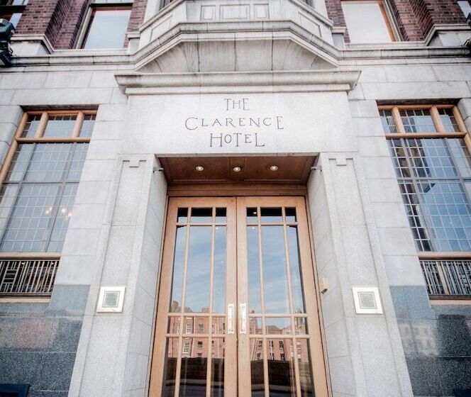 호텔 The Clarence