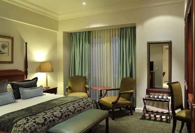 בית מלון כפרי The Edward