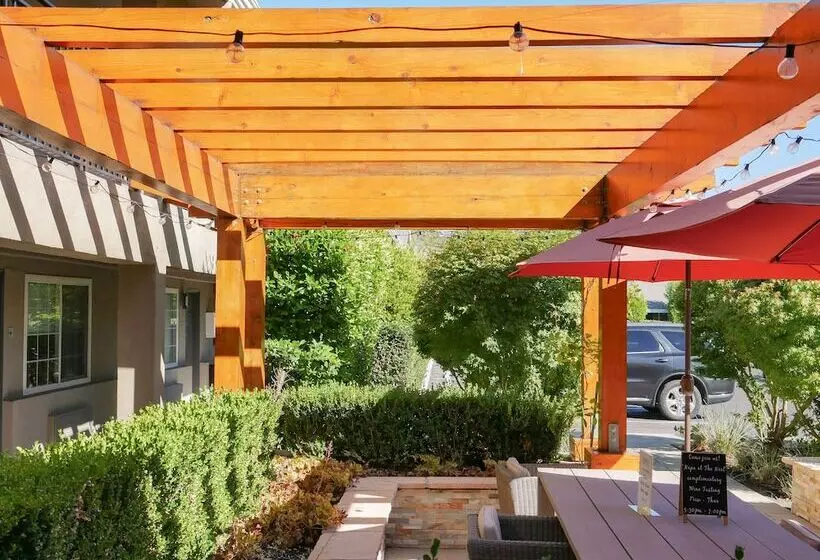 The Nest Hotel Palo Alto