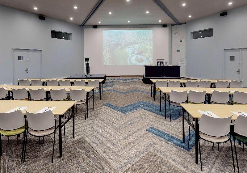 Ibis Styles Louvain La Neuve Hotel And Events