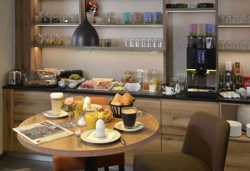 Land Gut Hotel Zur Post