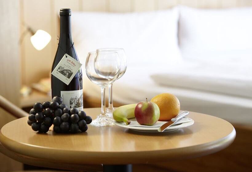 Land Gut Hotel Zur Post