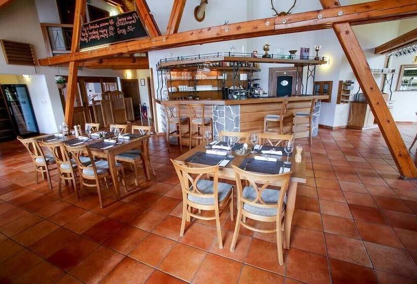 Lh Parkhotel Hluboka Nad Vltavou