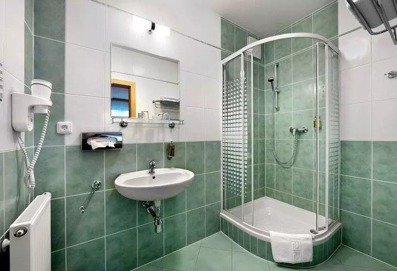 Lh Parkhotel Hluboka Nad Vltavou