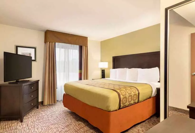 Отель Baymont By Wyndham Augusta West